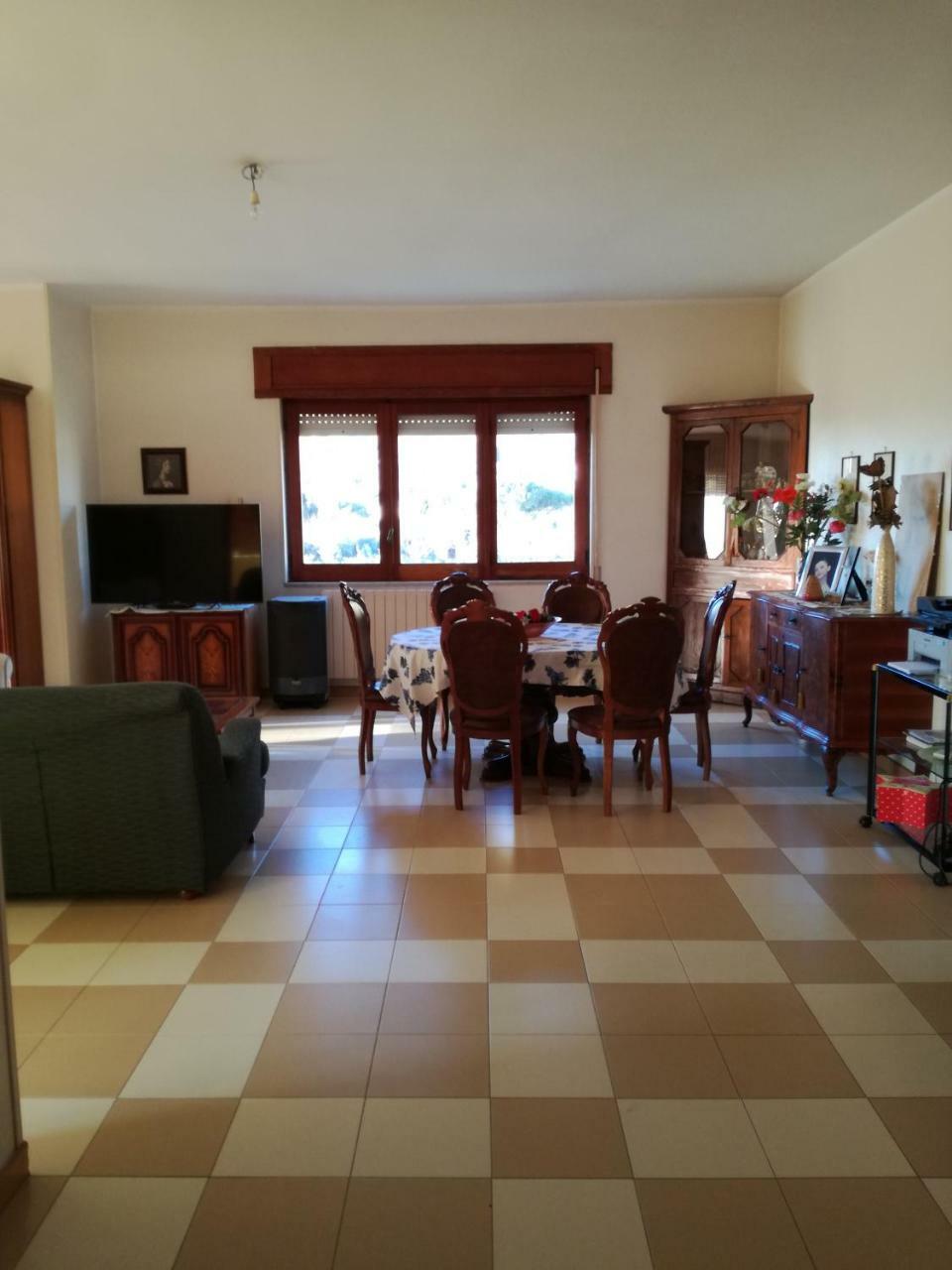 Appartamento In Villa Virginia Fino A 10 Ospiti Mondragone Exterior foto